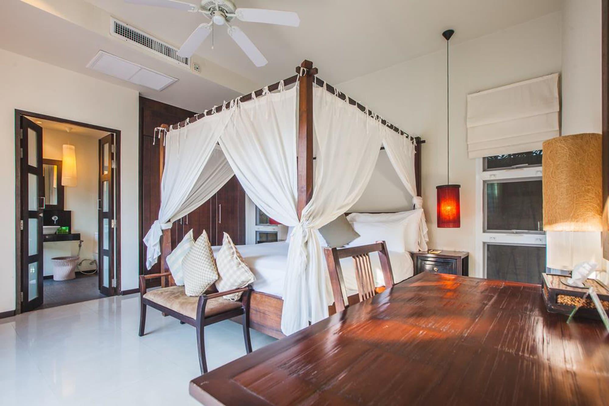 Two Villas Holiday Oriental Style Layan Beach プーケット エクステリア 写真