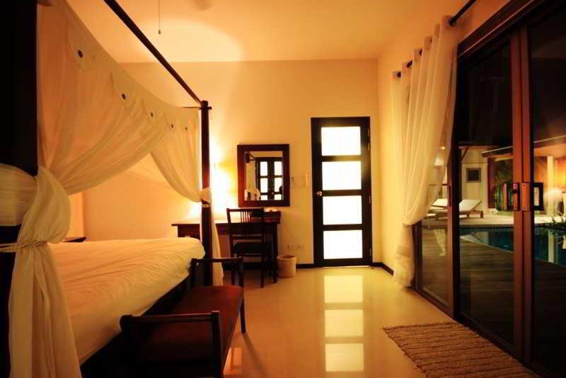 Two Villas Holiday Oriental Style Layan Beach プーケット エクステリア 写真