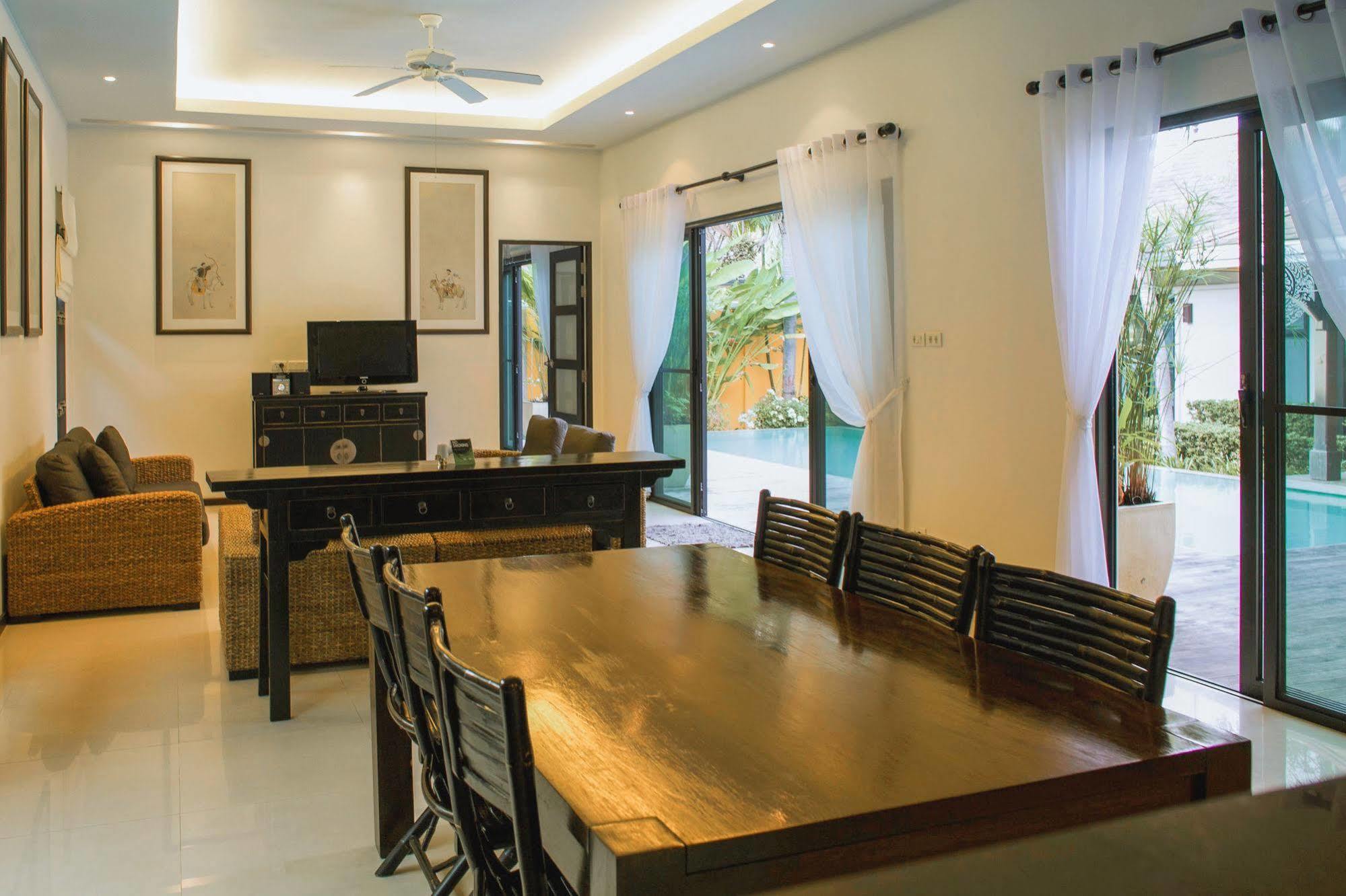 Two Villas Holiday Oriental Style Layan Beach プーケット エクステリア 写真
