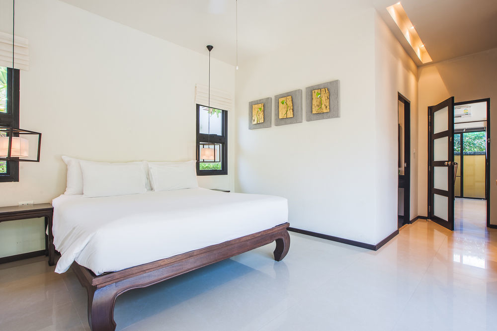 Two Villas Holiday Oriental Style Layan Beach プーケット エクステリア 写真